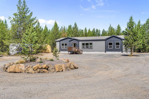 219 Tumbo Drive, Gilchrist, OR 97737