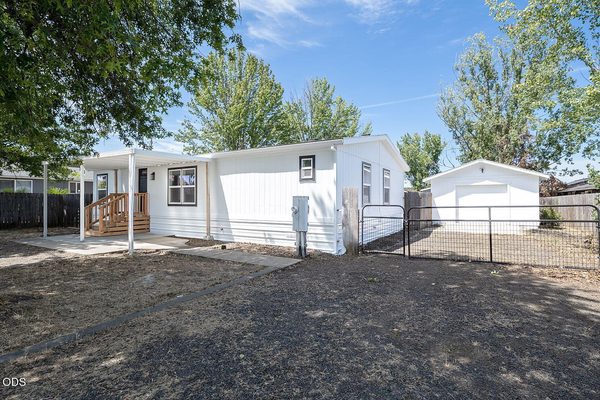 7927 Wilson Way, White City, OR 97503