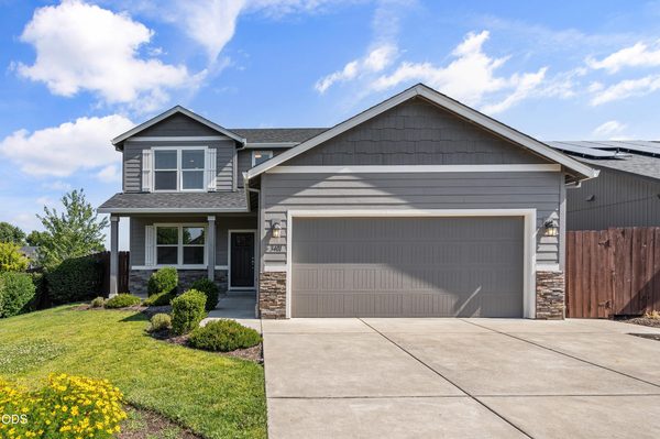 3401 Ford Drive, Medford, OR 97504