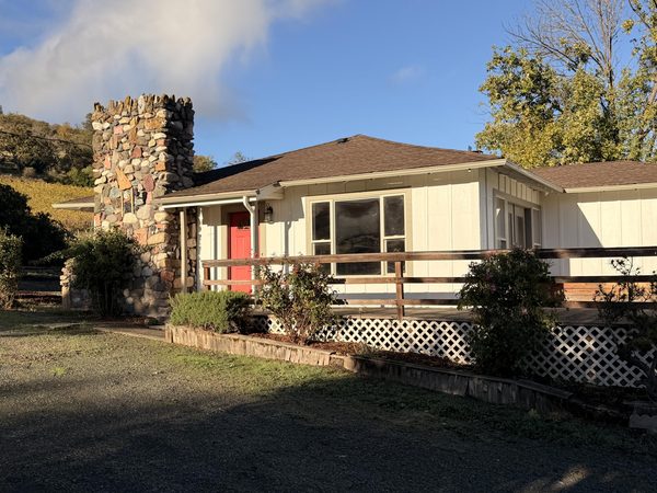 202 208 Pleasant View Road, Talent, OR 97540