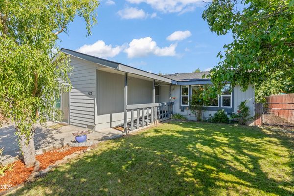 172 SE Tracie Street, Madras, OR 97741