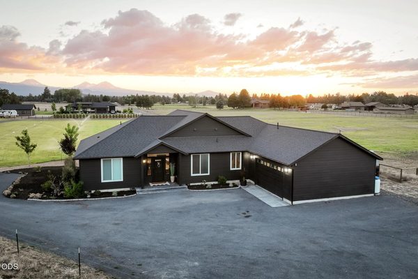 64794 Hunnell Road, Bend, OR 97703
