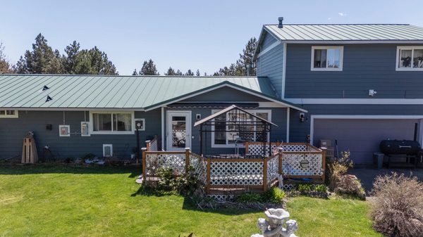 20873 SE Greenmont Drive, Bend, OR 97702