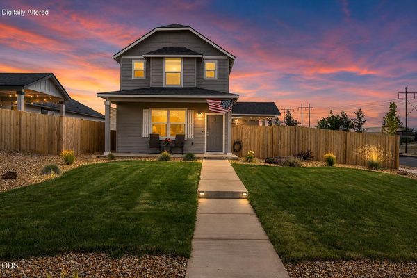 3888 SW Lava Place, Redmond, OR 97756