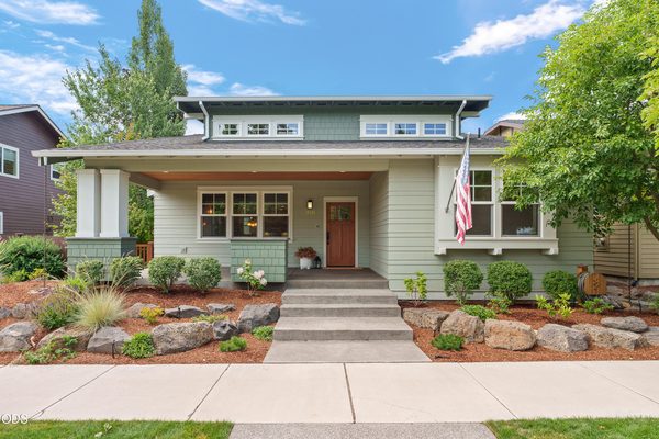 20385 Penhollow Lane, Bend, OR 97702