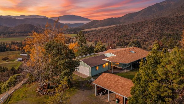 362 Humbug Creek Road, Applegate, OR 97530