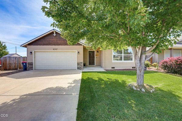 8292 29th, White City, OR 97503