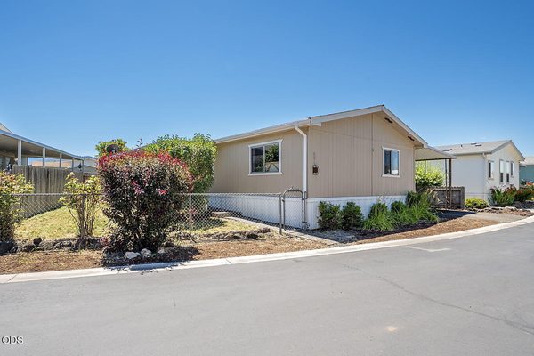 3555 S Pacific Highway, SPC 231, Medford, OR 97501