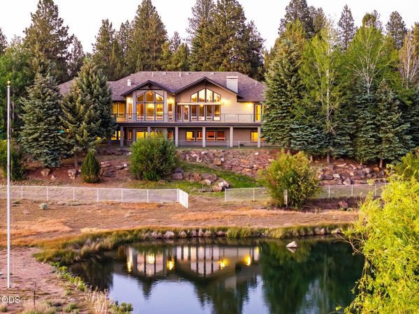 21955 Rickard Road, Bend, OR 97702