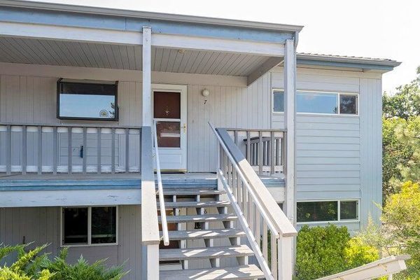 854 Twin Pines Circle, 7, Ashland, OR 97520