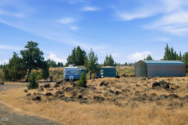11729 SW Airfield Lane, Culver, OR 97734