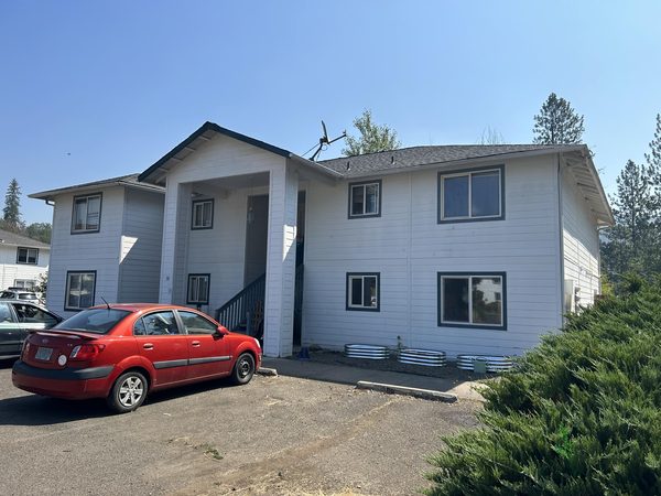 30 Dion Court, 3, Shady Cove, OR 97539