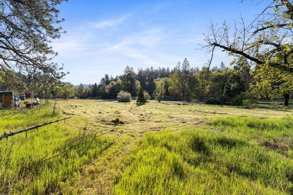 108 Holton Creek Road, Kerby, OR 97531