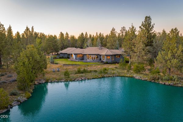 16150 Fox Ridge Circle, Sisters, OR 97759