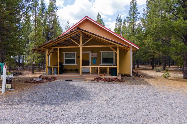 11861 Chinquapin Drive, Crescent Lake, OR 97733