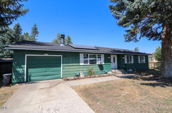 3037 Juniper Place, Malin, OR 97632